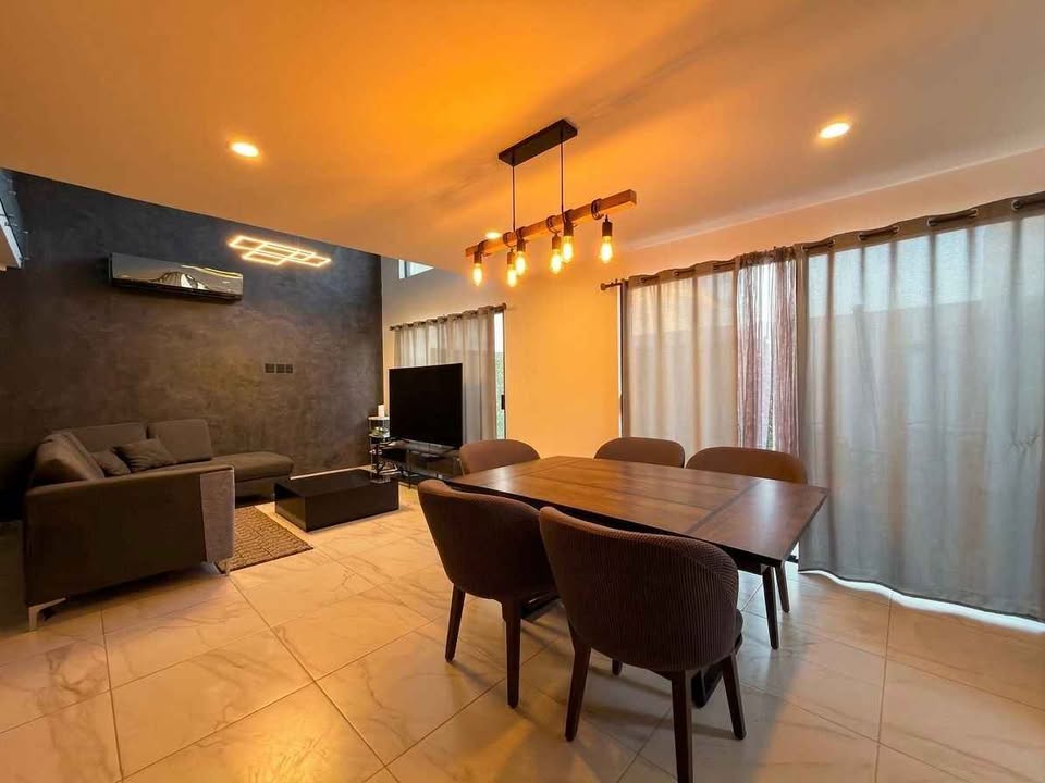 Miniatura 3 de Casa en venta en Lomas de la Rioja
